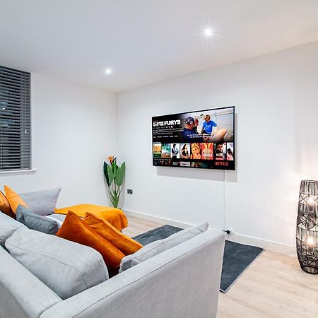 2-Bedroom With Breathtaking Views In Holmfirth Village, Huddersfield Luaran gambar